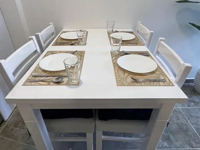 Apartment Aqua Infinity Oasis Walking Distance To Beach, 15 Minutes From El Gouna, 15 Minutes From